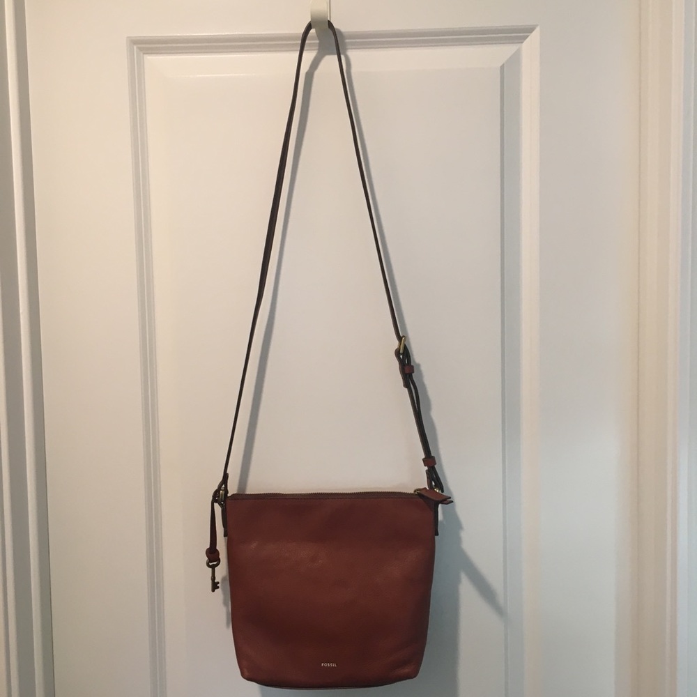 Fossil Jori Crossbody in Medium Brown
